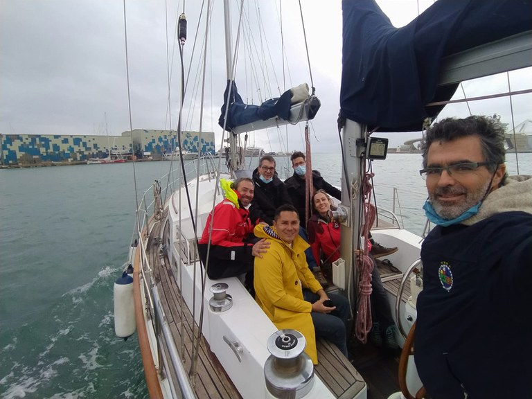 L'FNB organitza rutes guiades en vaixell pel Personal UPC al Port de Barcelona