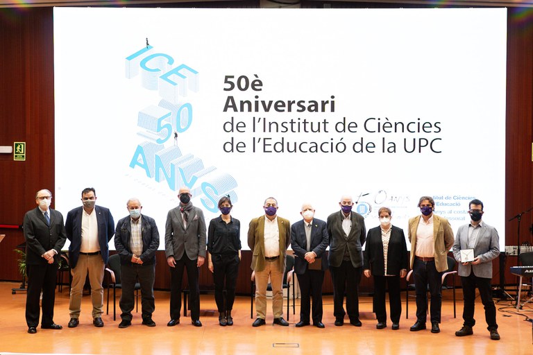 L'Institut de Ciències de l'Educació de la UPC celebra els seus 50 anys amb els antics directors i directores