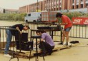 Instal·lació de la taula de so per la Telecogresca 1994