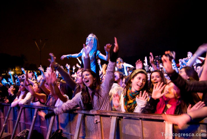 Públic durant la Telecogresca 2010 al Parc del Fòrum