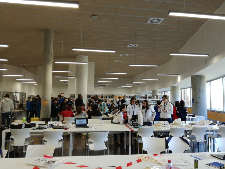 EEBE·CDB First Lego League