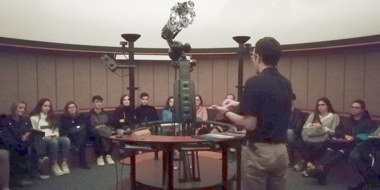 Visita el planetari de l'FNB